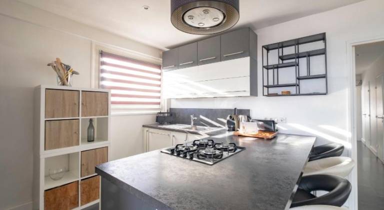 Fully equipped rental apartment with terrace & grill | Suitable for remote work | Pet-friendly — photo 2