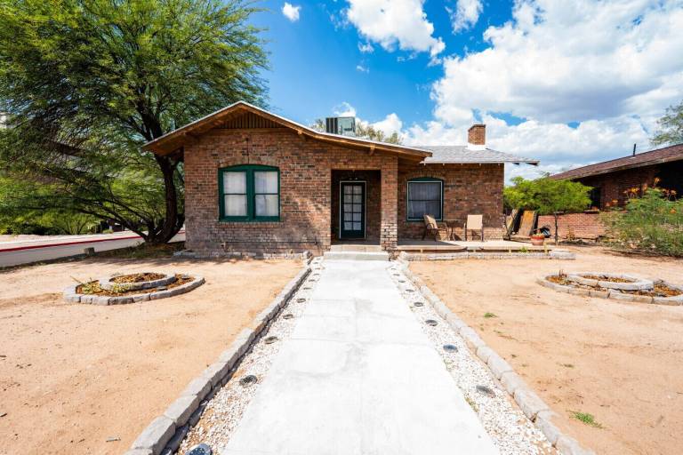 House  Ocotillo Oracle