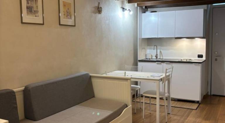 Lovely serviced apartment | Next to Santa Maria Maggiore | Pets allowed — photo 2