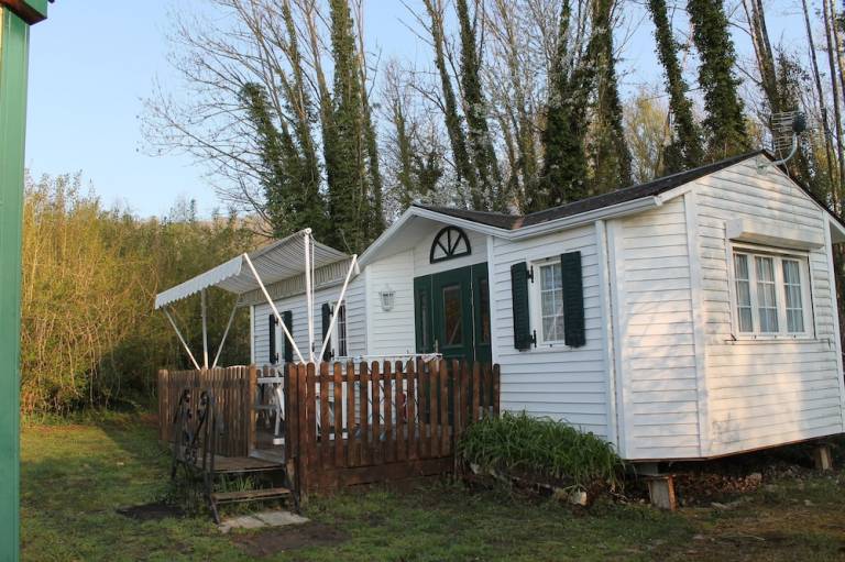 Camping  Bourg-et-Comin