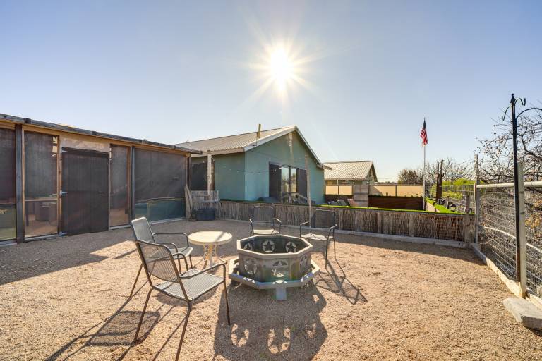 House  Camp Verde