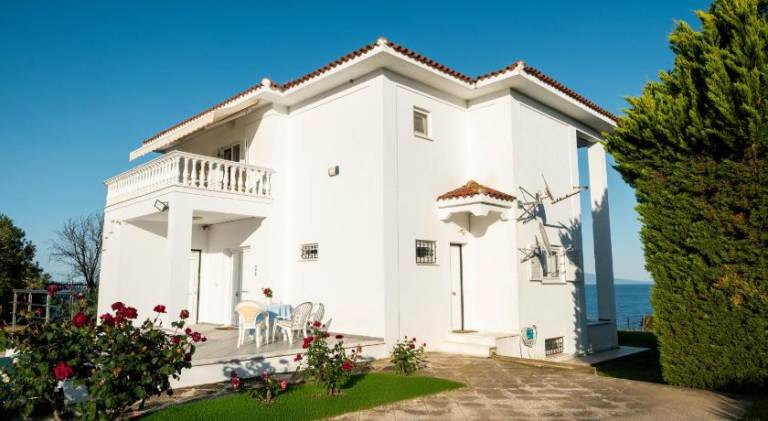 Fully equipped villa with garden & patio | Suitable for remote work | Pet-friendly — photo 5