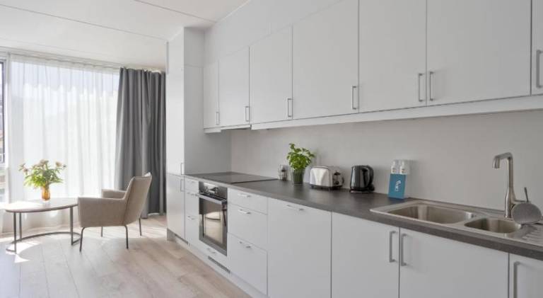 Apartment with patio | Near Oslo Opera House — photo 2