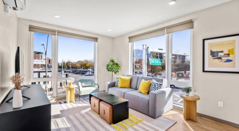 Apartment with patio | Pet-friendly in Cambridge, MA