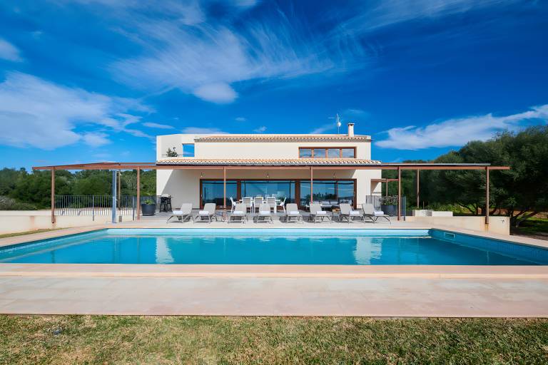 Country House 'Maimo' with Private Pool, Wi-Fi and Air Conditioning in Santanyi