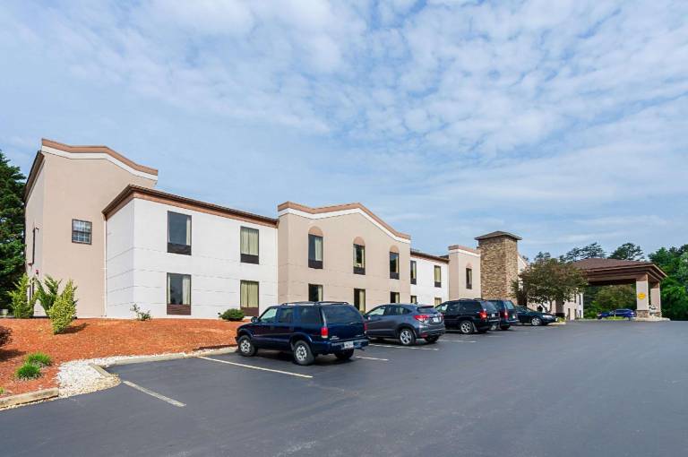 Quality Suites Altavista Lynchburg South