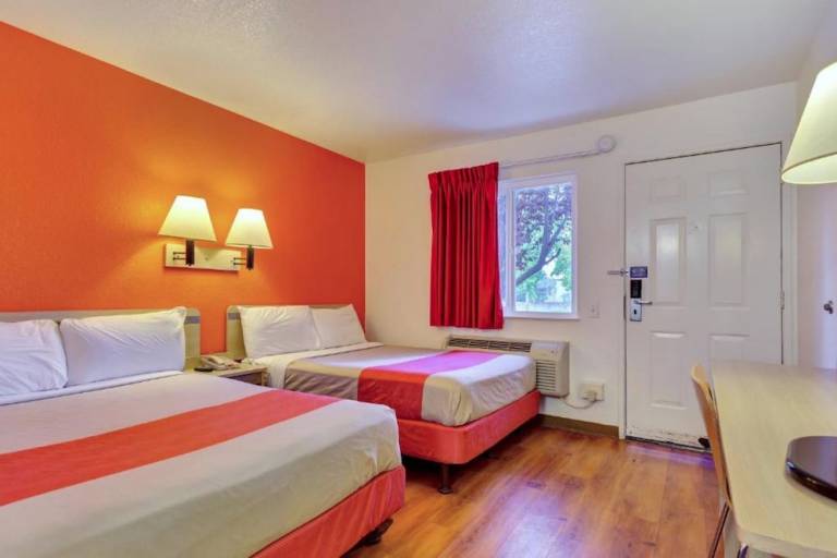 Motel  Cotati