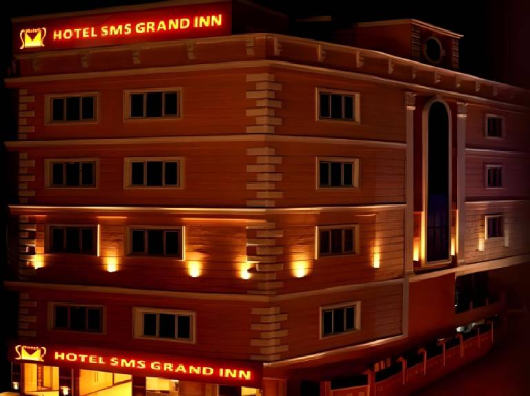 Hotel Sms Grand Inn