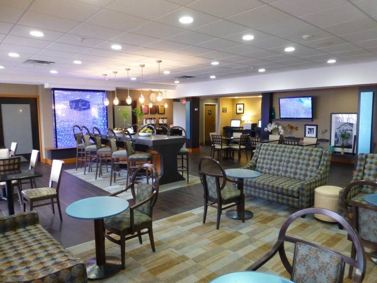 Hampton Inn Marysville — photo 3