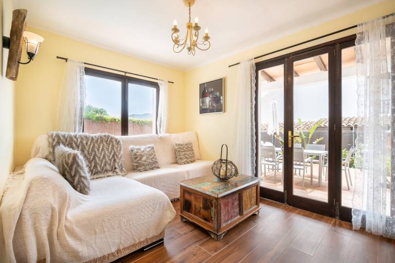 Fully equipped ample villa with fast internet, BBQ & private pool | Next to the beach | Pet-friendly — photo 5