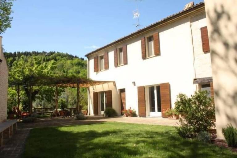 Casa Saltara