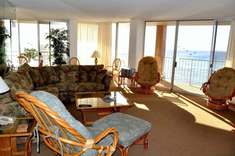 Condo Kahana