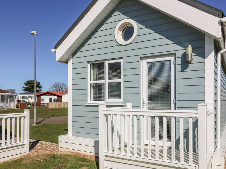 Beautiful cottage with garden | Beach view | Dogs allowed — photo 2