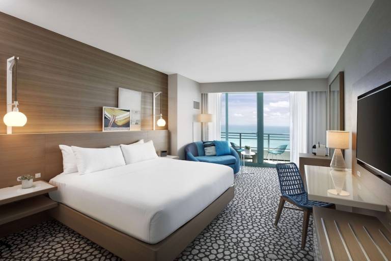 Resort  Sunny Isles Beach