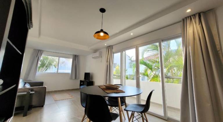 Holiday apartment with terrace & garden — photo 2