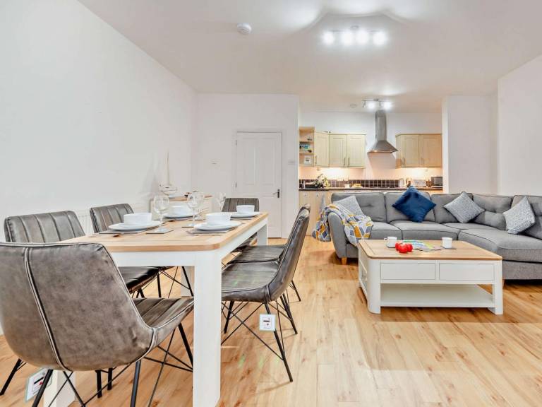 Rental apartment with 2 rooms for 4 persons — photo 3