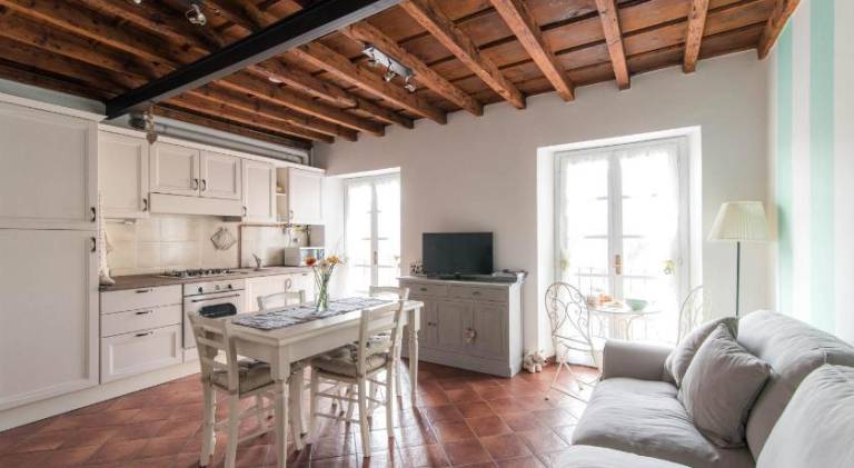 Holiday apartment | Near Como Cathedral — photo 3