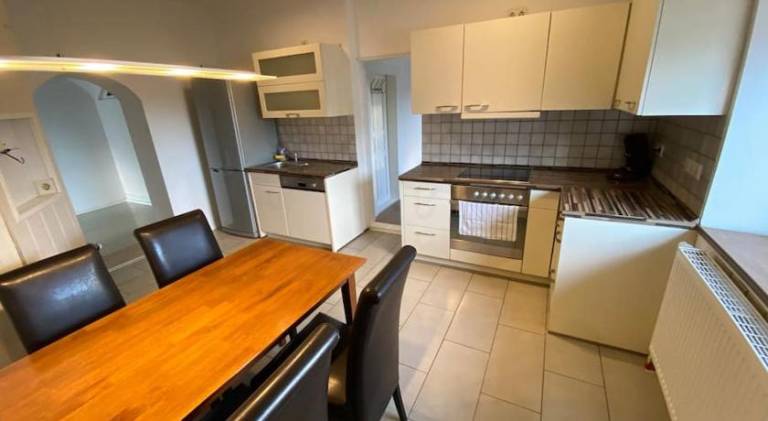 Rental apartment with 3 rooms for 6 persons — photo 2