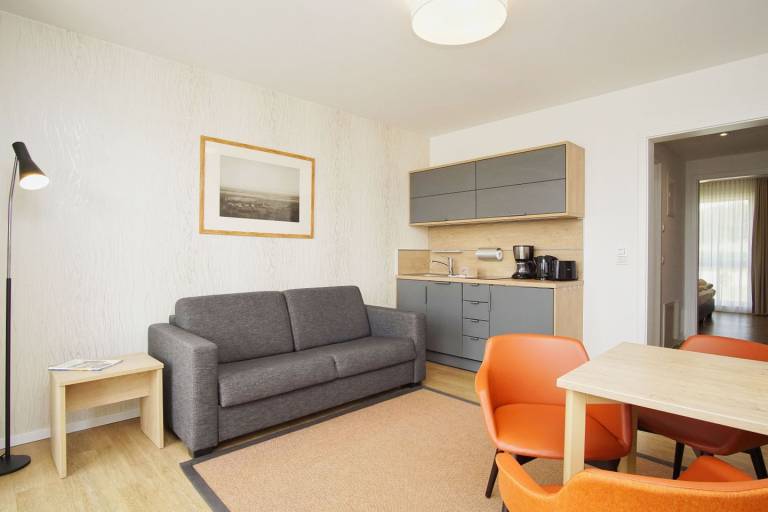 moderne Ferienwohnung in ruhiger Lage mit Terrasse - Wreecher Idyll FeWo 05 — photo 2