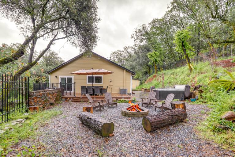 Placerville Paradise: Game Room + Hot Tub! in Placerville, CA