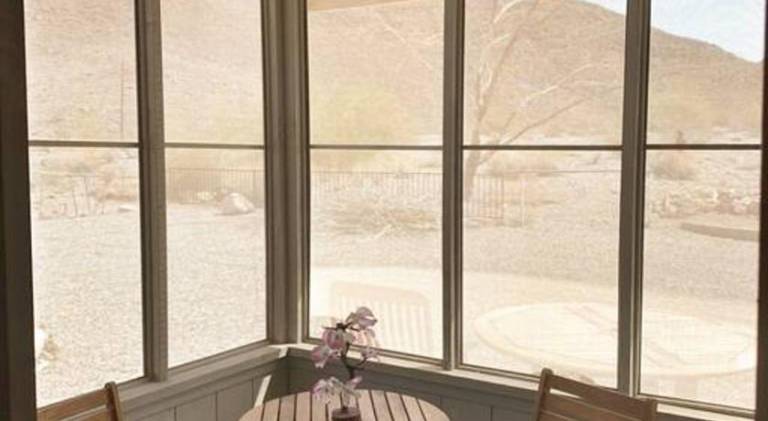 Desert Getaway - Centrally Located, Trail Access Steps Away! — photo 3