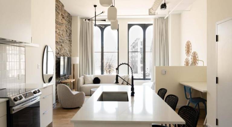 Maison Place Jacques-Cartier by Luxury In Transit — photo 5