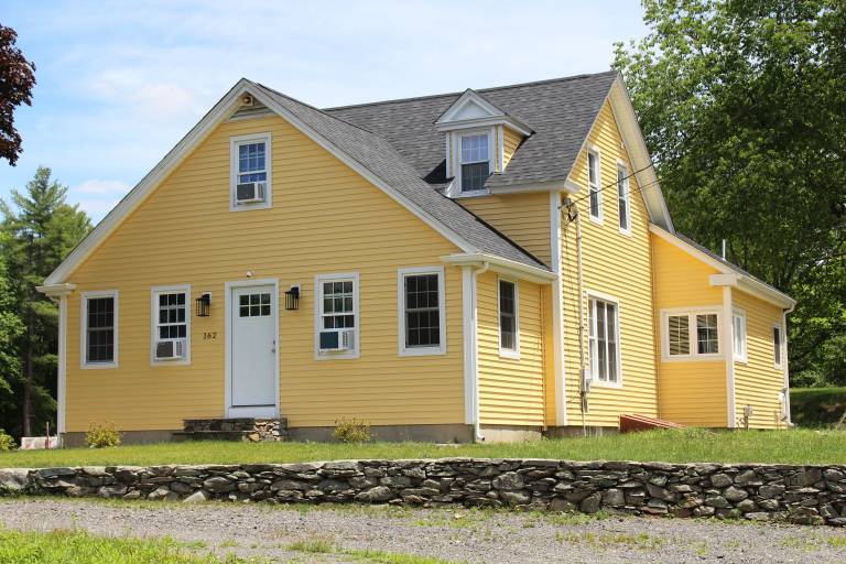 House Lakeville