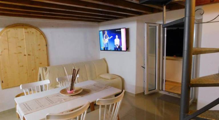 Villa with 1 room for 4 persons — photo 5
