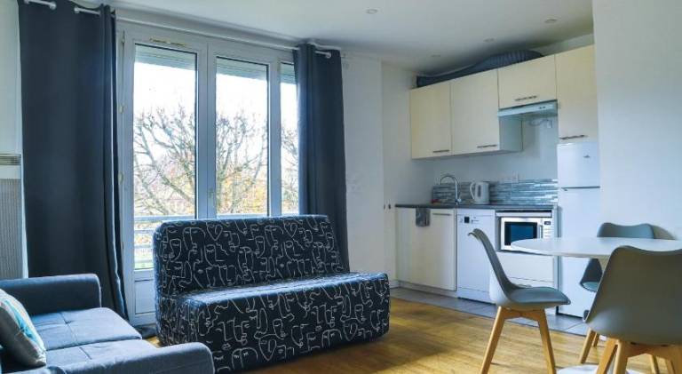Apartment with 2 rooms for 6 persons in Torcy