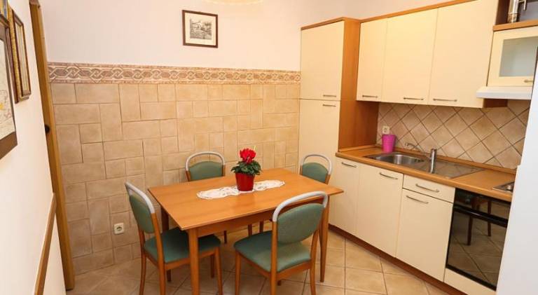 Rental apartment with 1 room for 3 persons — photo 4