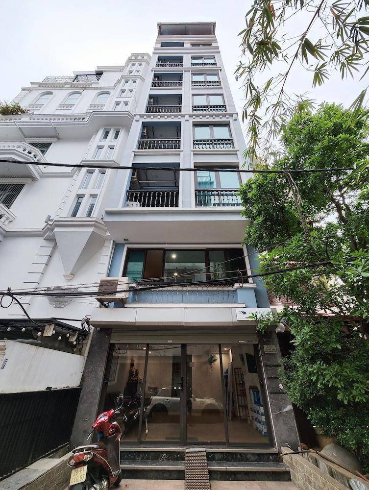 Zody House in Hanoi