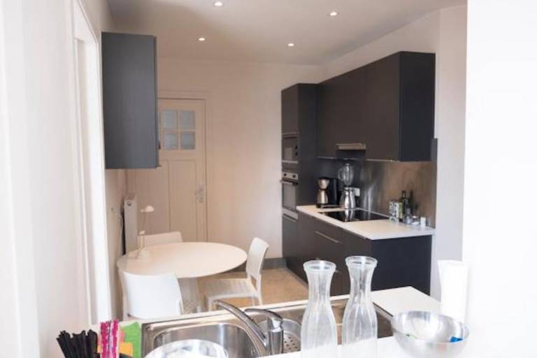 Fully equipped rental apartment with terrace | Pets are welcome — photo 3