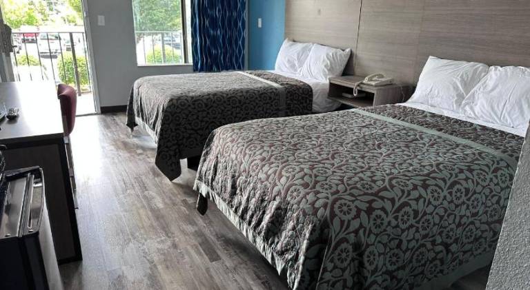Americas Best Value Inn & Suites Murfreesboro — photo 2