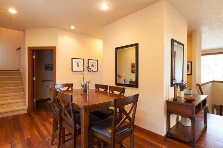 Apartment with private pool & patio — photo 2