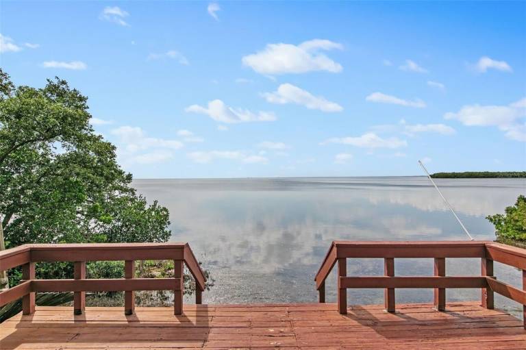 Condo  Cove Springs