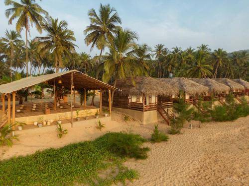 Resort Galgibaga Beach