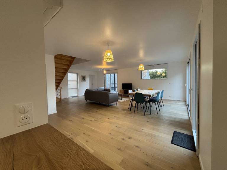 House with patio, barbecue & yard — photo 4
