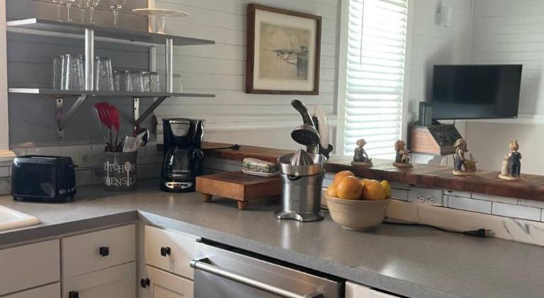 150 year old Restored Lincolnville cottage — photo 2