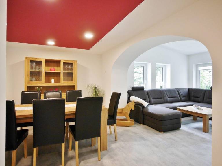 Holiday apartment with BBQ & patio — photo 4
