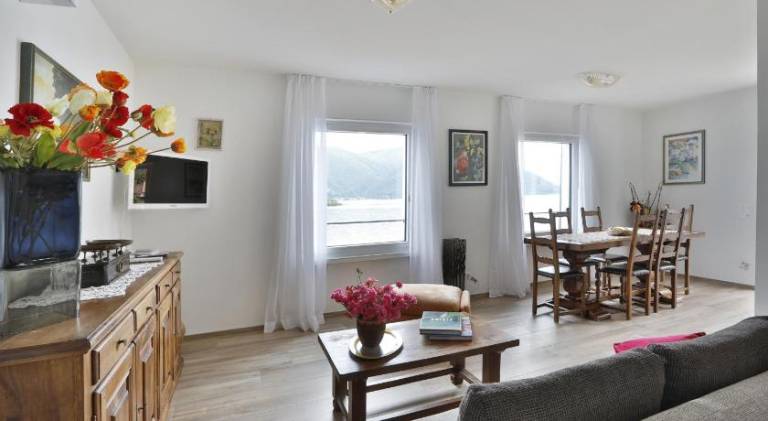 Lovely holiday apartment with patio | Pets allowed — photo 2