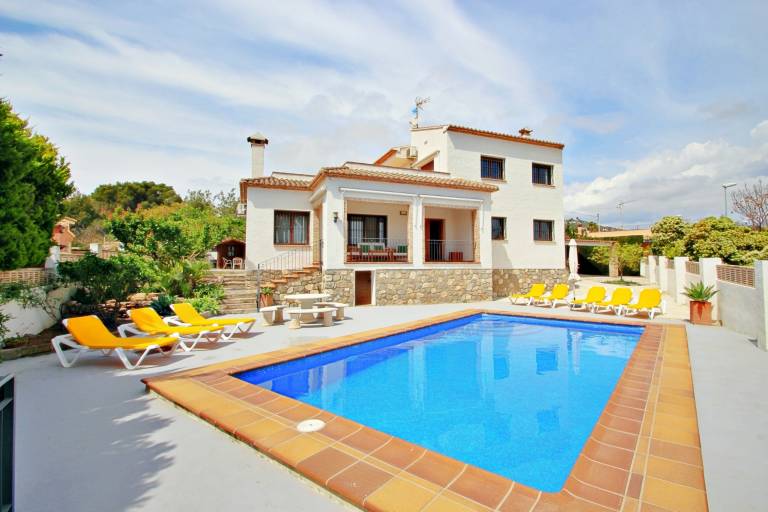 Maite - spacious villa with views and private pool in Calpe — photo 3