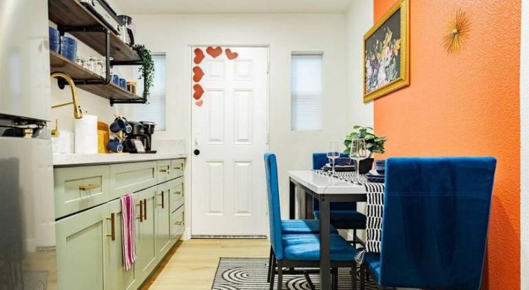 Beautiful vacation home | Next to The Strat | Pets are welcome — photo 5