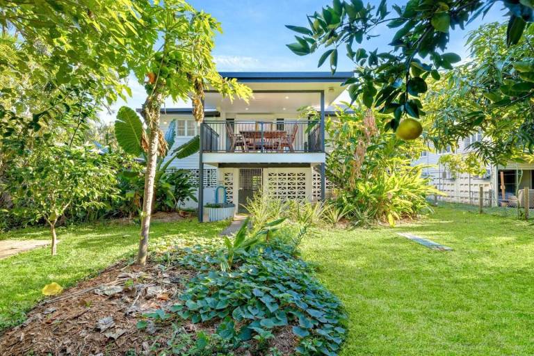 House  Cairns City