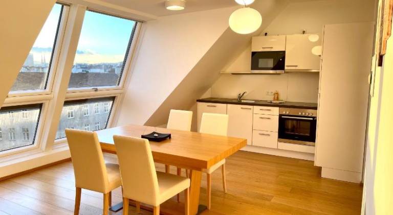 Apartment with patio | Perfect for remote work — photo 5