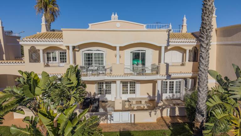 Ferienwohnung  Porches