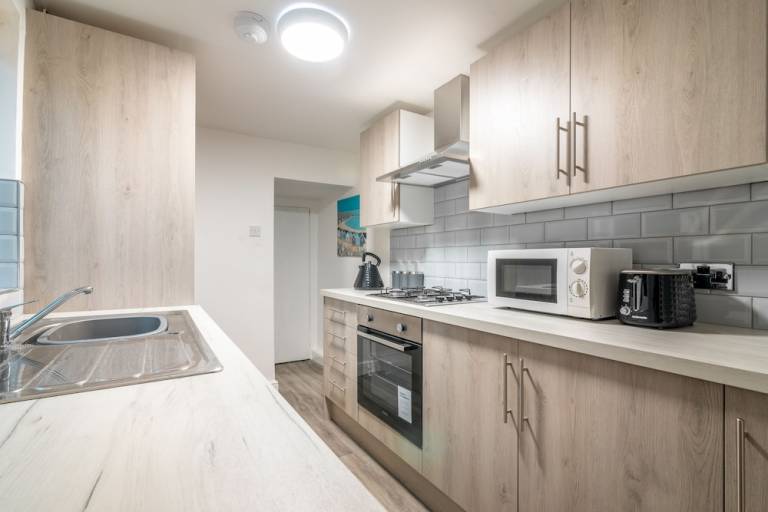 Apartment Hull