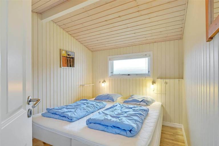 Vacation home with sauna, jacuzzi & terrace — photo 5