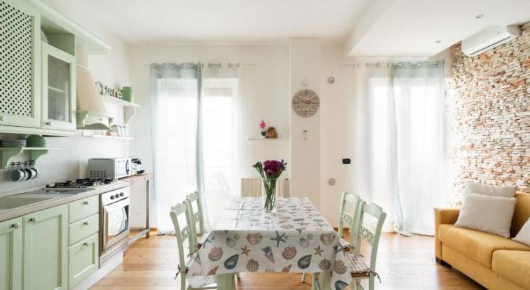 Holiday apartment with 2 rooms for 6 persons — photo 2