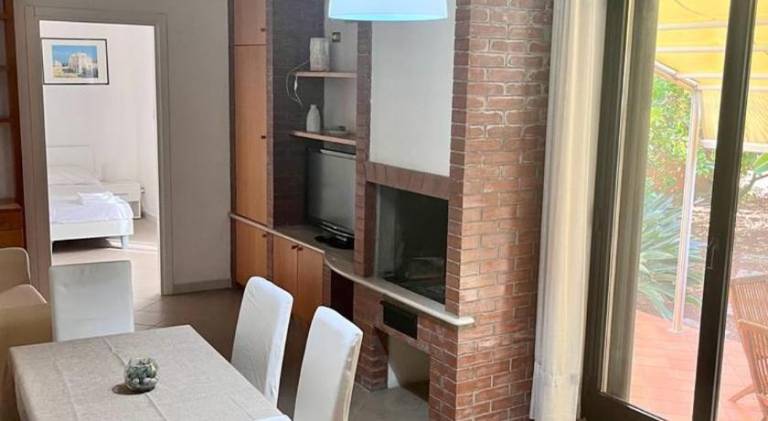 House with 2 rooms for 4 persons — photo 3