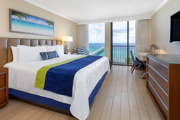 Resort Deerfield Beach